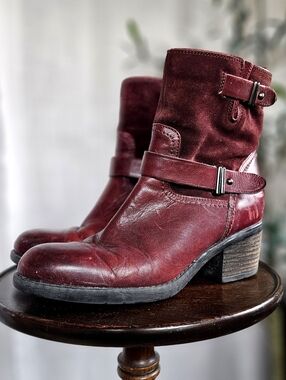 Burgundy Red Moto Biker Boot Size 8 Genuine Suede Leather Low Heel